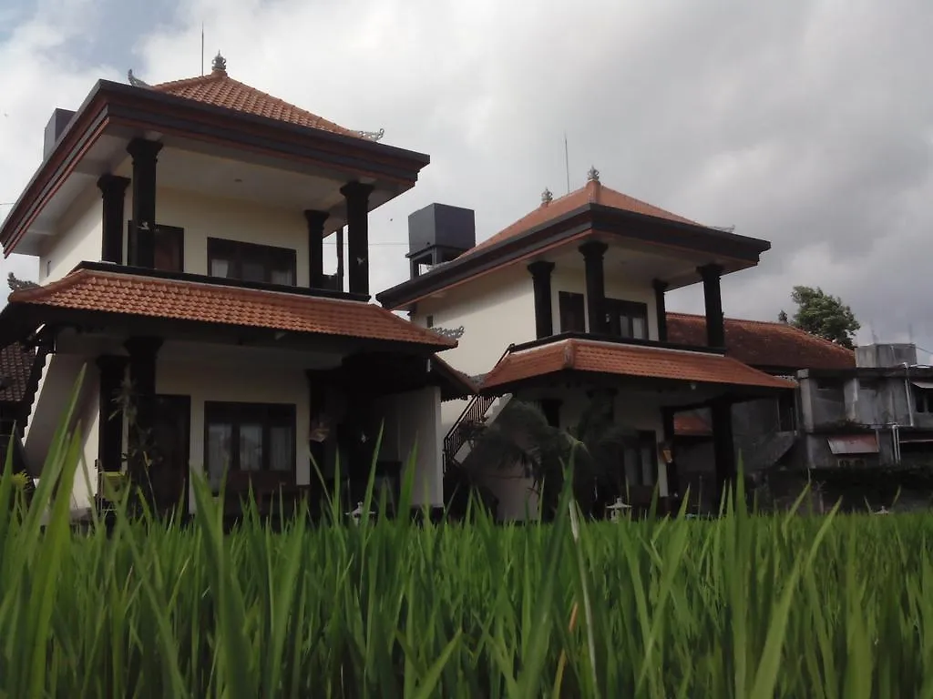 Puji Hostel And Bungalow Ubud 3*,