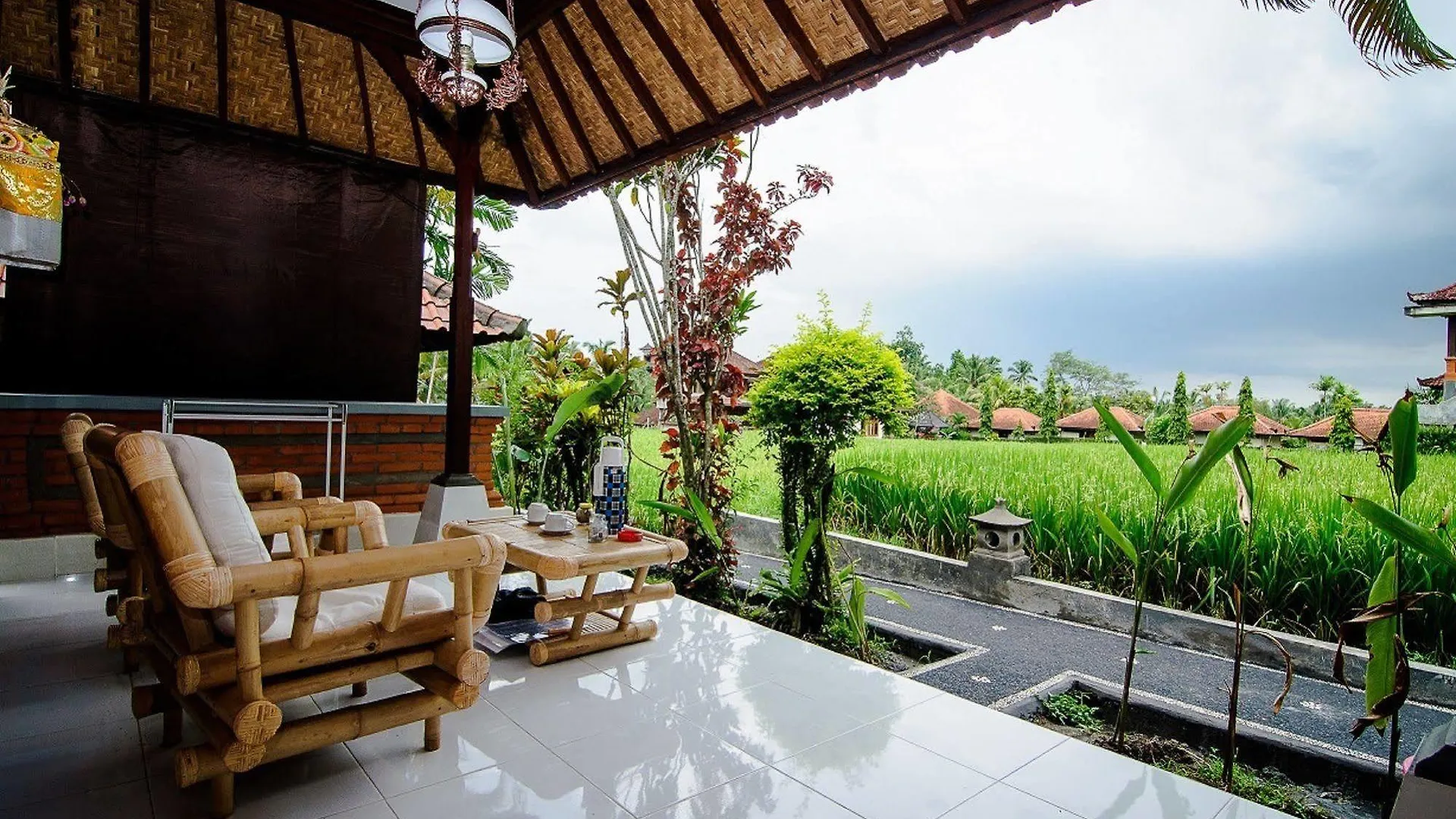 Puji Hostel And Bungalow Ubud